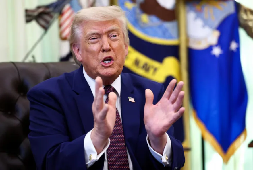 Трамп вимагає від Ізраїлю та Ірану