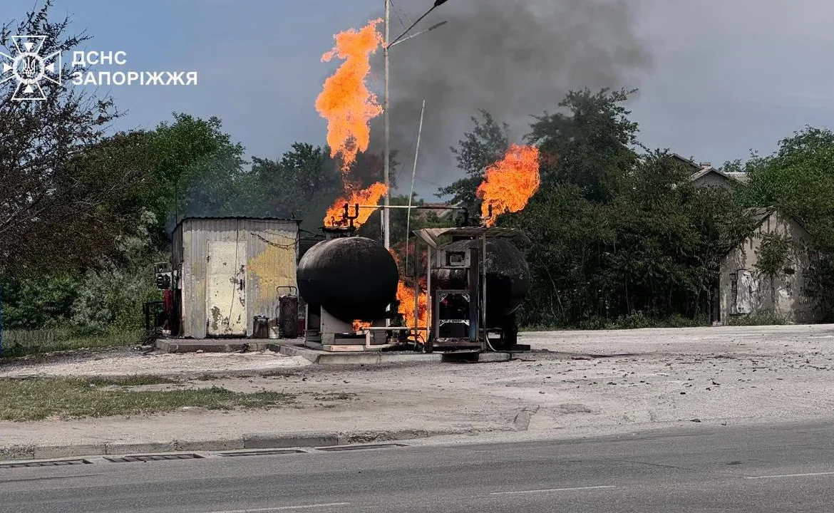 На Запоріжжі внаслідок авіаудару загинули двоє людей, ще троє поранені