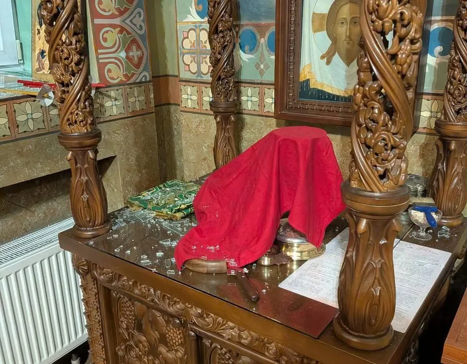 Внаслідок ворожої атаки у Чорноморську пошкоджено Спасо-Преображенський храм