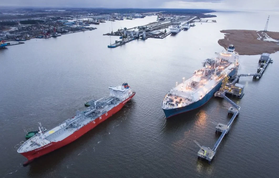 "Нафтогаз" вперше забронював потужності LNG-терміналу в Європі до 2044 року